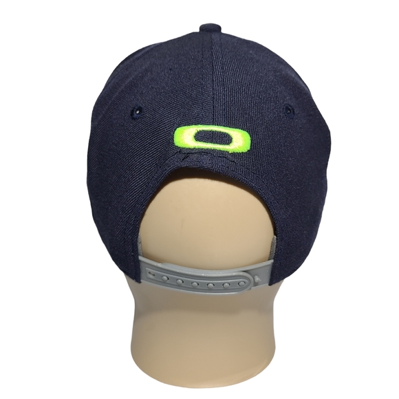 Oakley Adjustable Snapback Hat Cap Acrylic Wool Blend - Picture 3 of 6